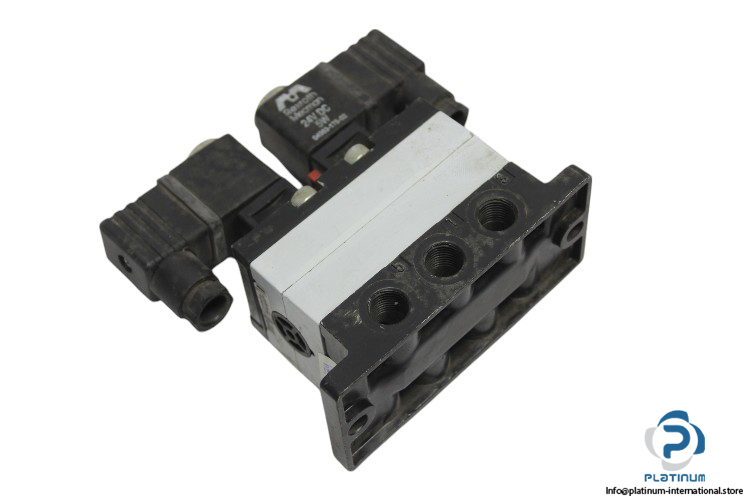 Rexroth-581-24-double-solenoid-valve(used)