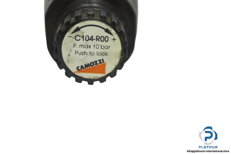 Camozzi-C104-R00-pressure-regulator(used)-1