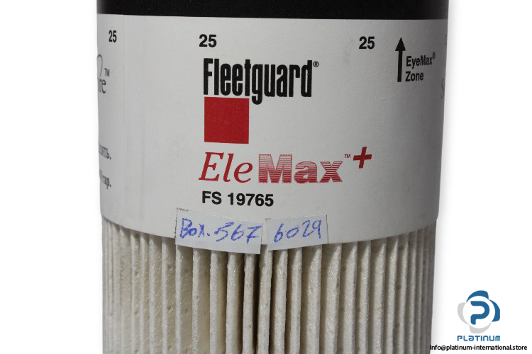 fleetguard-fs-19765-fuel-water-separator-(new)-1