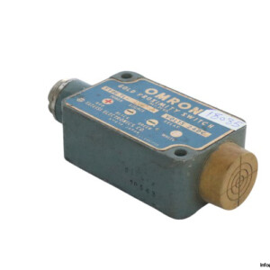omron-TL-2GP-A-proximity-switch-(used)