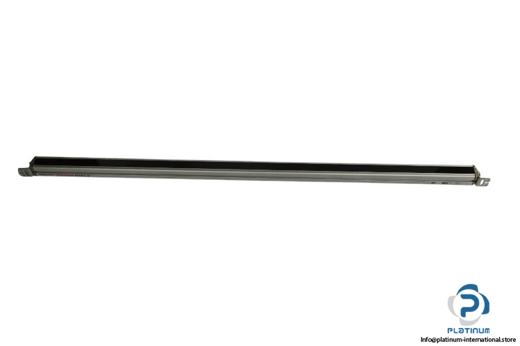 leuze-KR20-1120-light-curtain-receiver-(used)-1