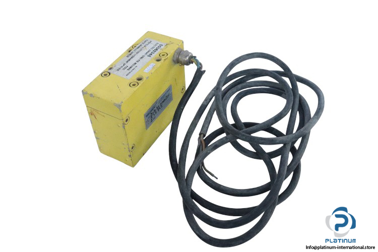 megamag-2071_42_15060_210-photoelectric-sensor-(used)