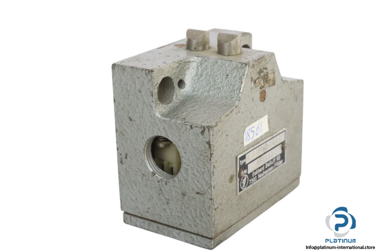 gebhard-balluff-543-160-2-16-S-limit-switch-(used)