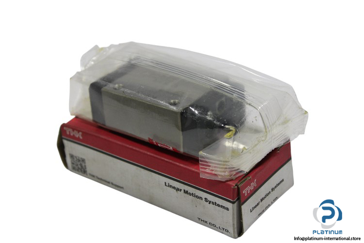 thk-HSR20R1SS-linear-bearing-block-new-carton-1