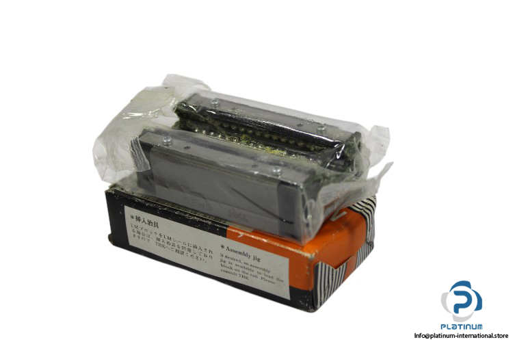 thk-SR25W1SSC1-linear-guideway-block-new-carton
