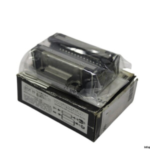 thk-HSR15BDD-linear-bearing-block-new-carton