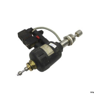 Burkert 2000 A 10.0 Ptfe VA G1/2 Angle Seat Valve