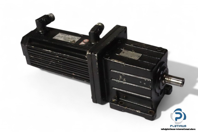 lenze-MDSKARS056-22-servo-motor-with-gear(used)