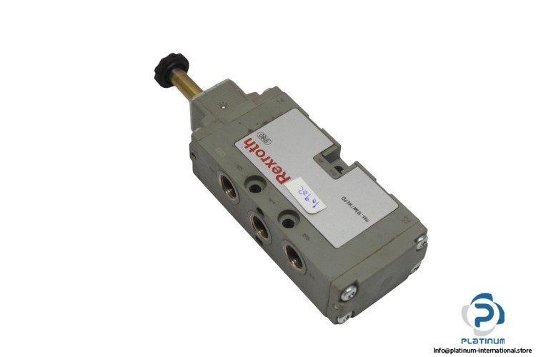 Rexroth-0820023993-single-solenoid-valve(used)