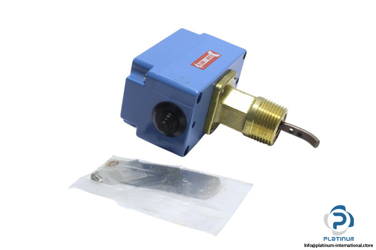 johnson-controls-F61SB-9100-liquid-flow-switch-(new)-3