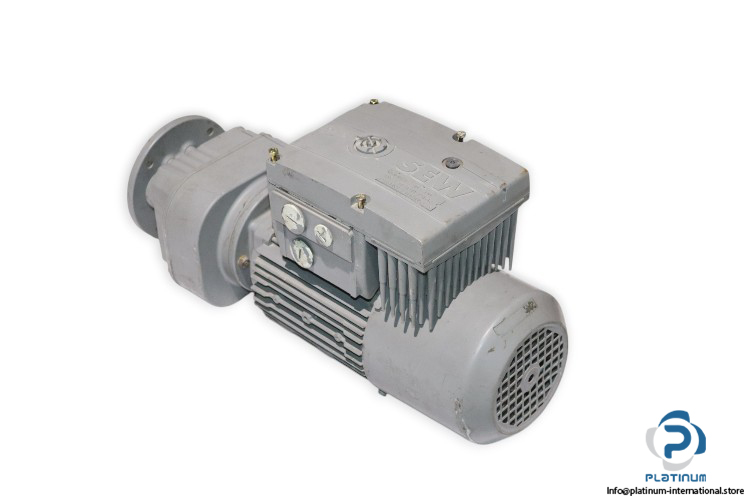 sew-RF27DT80N4BMGMM07-01.3025910601.0003.04-helical-gearmotor(used)-1