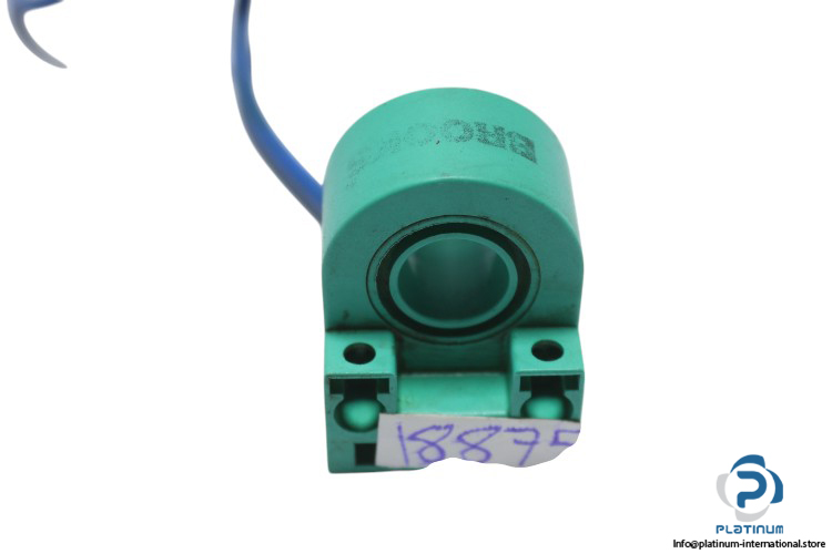 pepperl-fuchs-RC10-14-N3-Inductive-ring-sensor-(used)-1