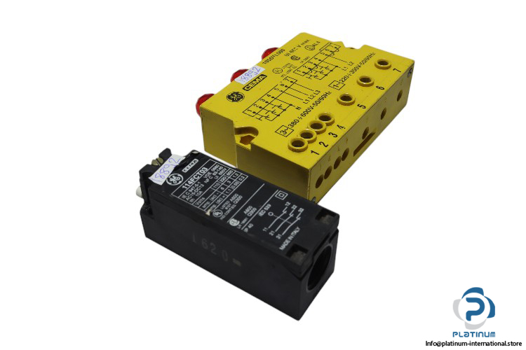 general-electric-105DTL500-flashing-device-(used)