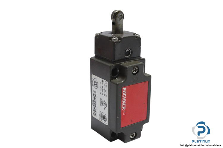 euchner-NZ1RS-3131-M-safety-switch-(used)
