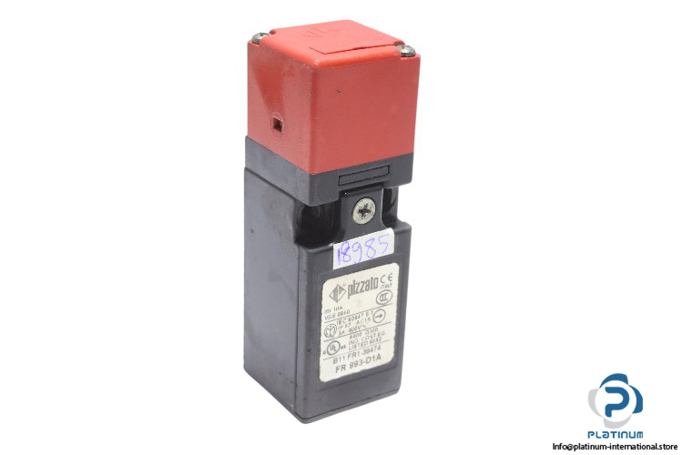 pizzato-FR-993-D1A-safety-switch-(used)