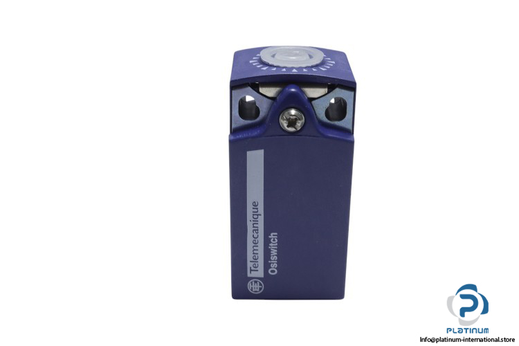 telemecanique-ZCP21-limit-switch-body-(new)-1