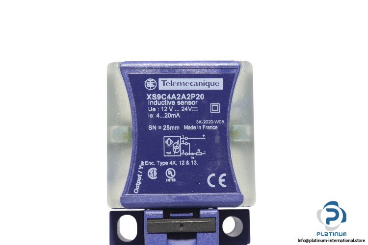 telemecanique-XS9C4A2A2P20-inductive-proximity-sensor-(new)-2