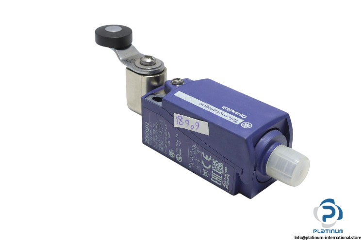 telemecanique-ZCP21M12-limit-switch-lever-actuator-(new)