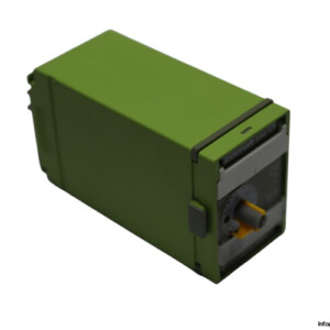 Comat CS1/UC24-60V Plug-IN Time Delay Relay