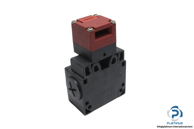 omron-D4NS-5AF-safety-door-switch-(used)