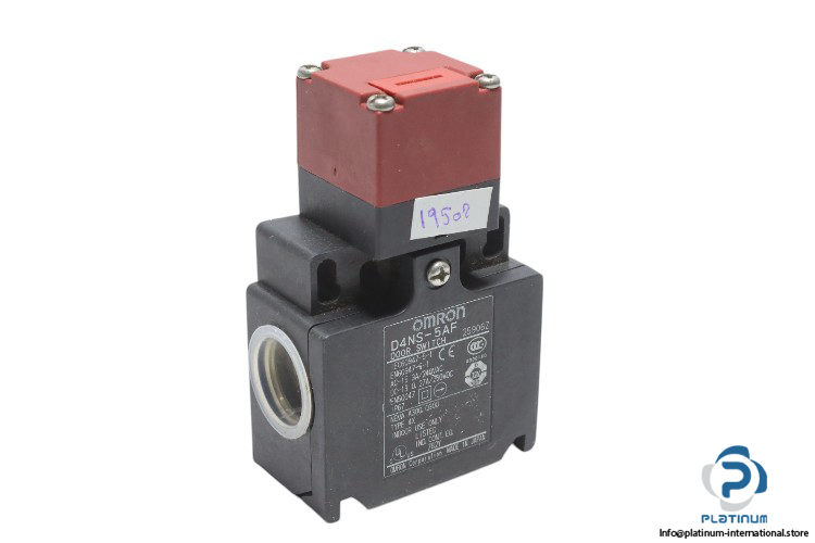 omron-D4NS-5AF-safety-door-switch-(used)-1