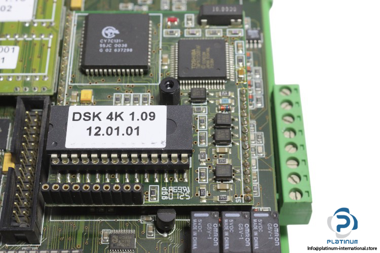 MPK400-lcd-display-and-keyboard-(used)-6