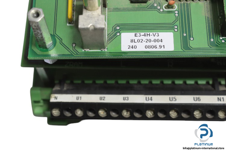 MPK400-lcd-display-and-keyboard-(used)-7