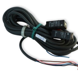 Omron E3S-BT81 Photoelectric Sensor