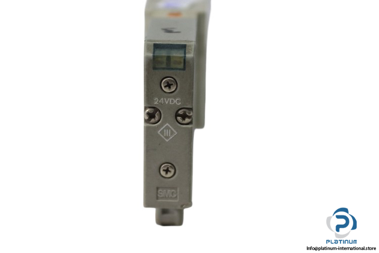 smc-SV2C00-5FU-solenoid-valve-used-3