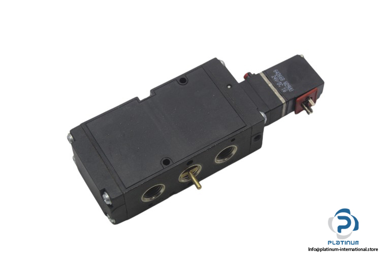 Burkert-6517-H-80-139251G-single-solenoid-valve(new)-1
