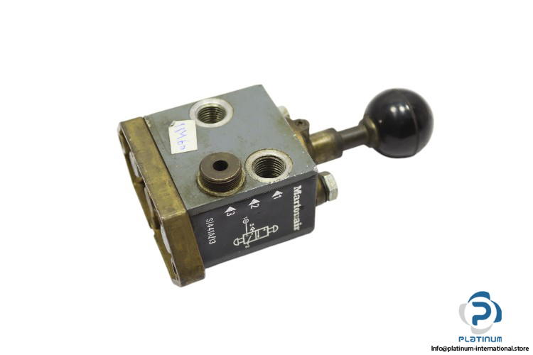 Norgren-martonair-S-441A-13-mechanical-valve(used)