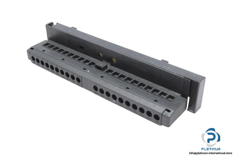 siemens-6ES7-392-1AJ00-0AA0-WMR-X3-front-connector-(used)