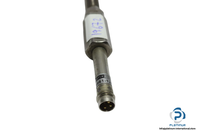 pulsotronic-9961-1264-inductive-proximity-sensor-(used)-1