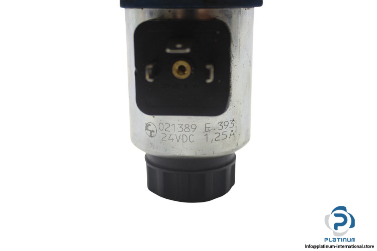 rexroth-R900914904-directional-control-valve-(used)-1