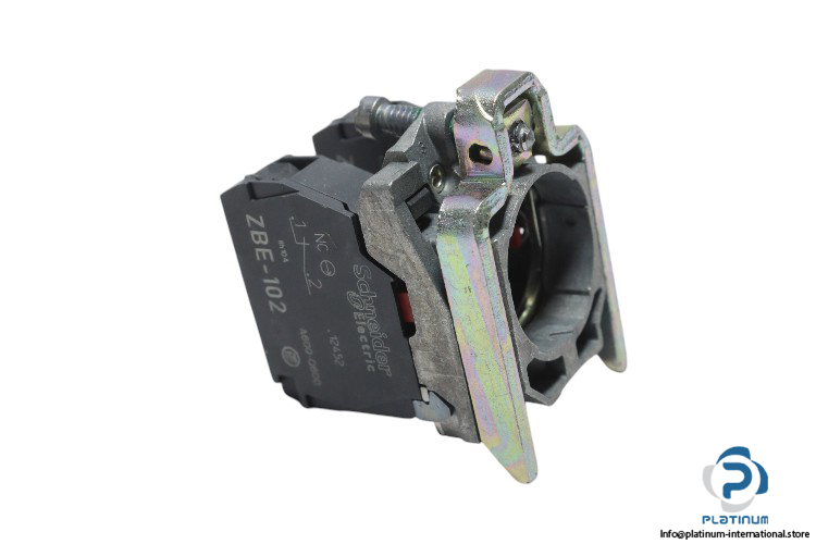 schneider-ZB4-BZ104-single-contact-block-with-body-fixing-collar-new