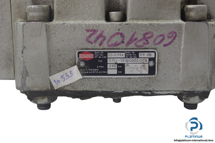 herion-S16YH1810G003014-pilot-operated-directional-valve-(Used)-1