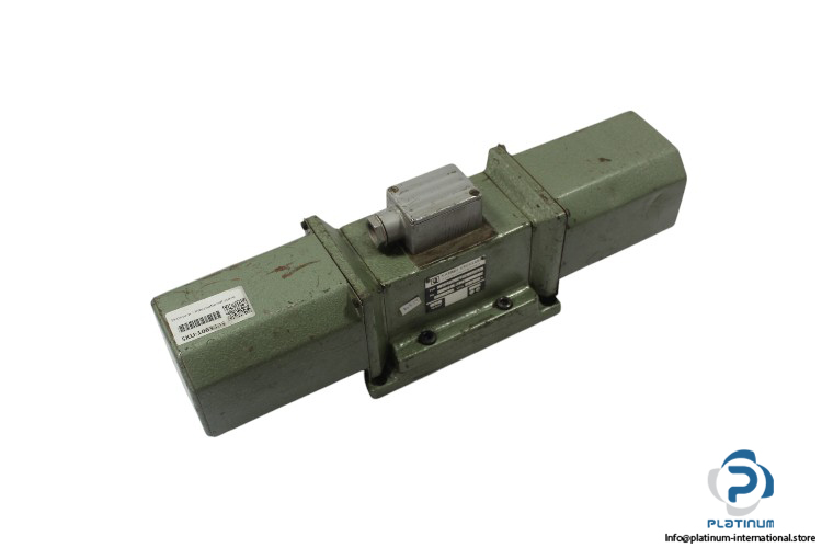 Naradi-vrchlabi-RSPE-4315-310A-solenoid-operated-directional-valve(used)