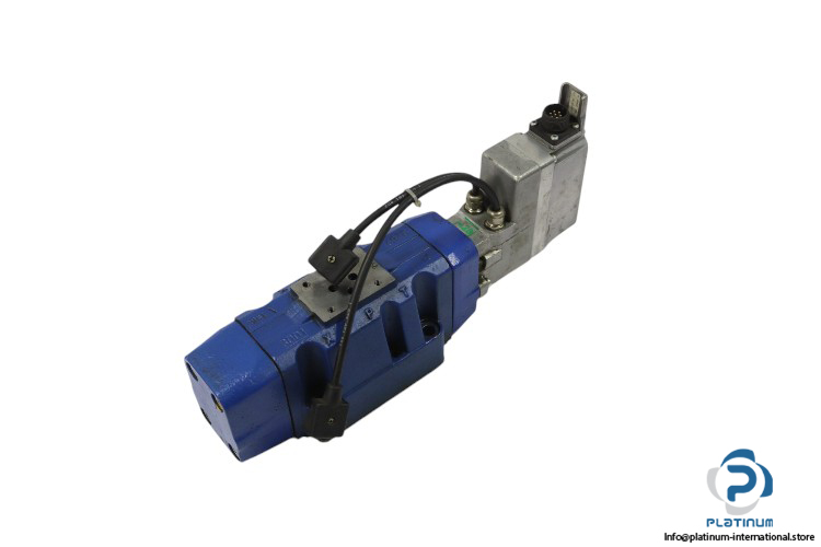 Bosch-0811404933-proportional-directional-control-valve(used)