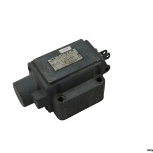 Rexroth-FMH-20-P23-11-O-directional-control-valve(used)