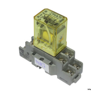 Idec SH2B-05U Relay