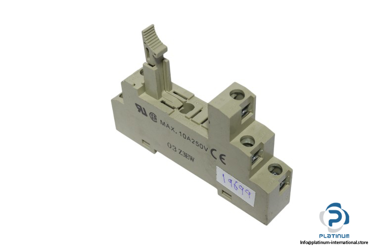 omron-03-Z3EW-relay-socket-(new)