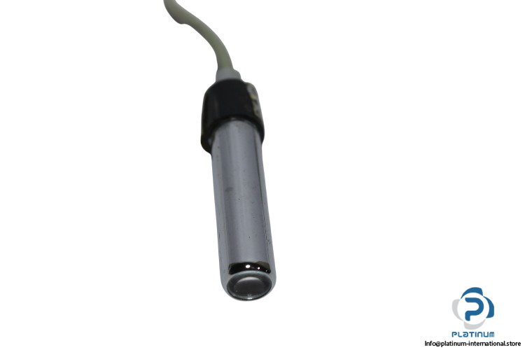 visolux-ML-2-photoelectric-sensor-used-3