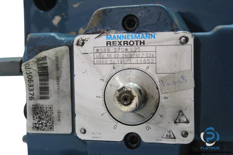 rexroth-R900989270-flow-control-valve-(Used)-1