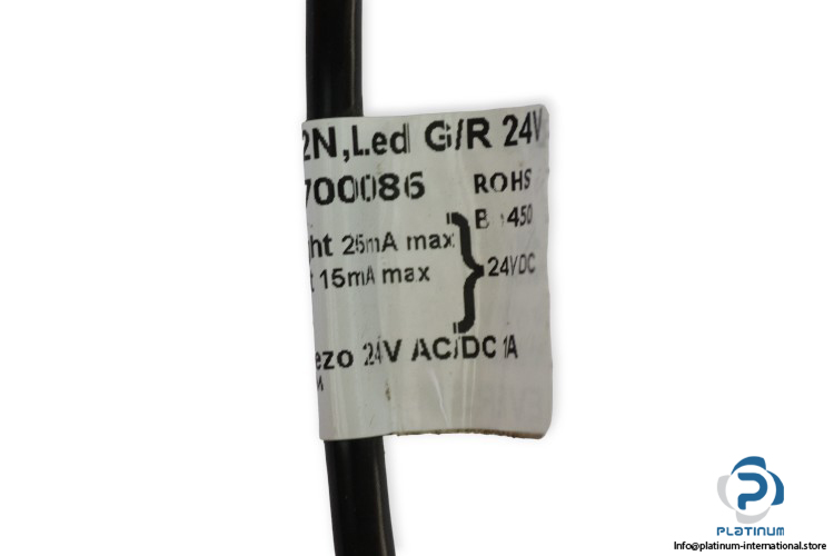 everswitch-CSBR11ABC4242N.LED-G_R-24V-inductive-proximity-sensor-(new)-3