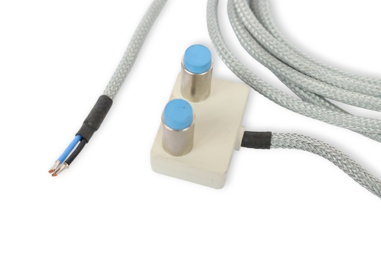 baumer-Di-12.82.01_1-inductive-proximity-sensor-(new)-1