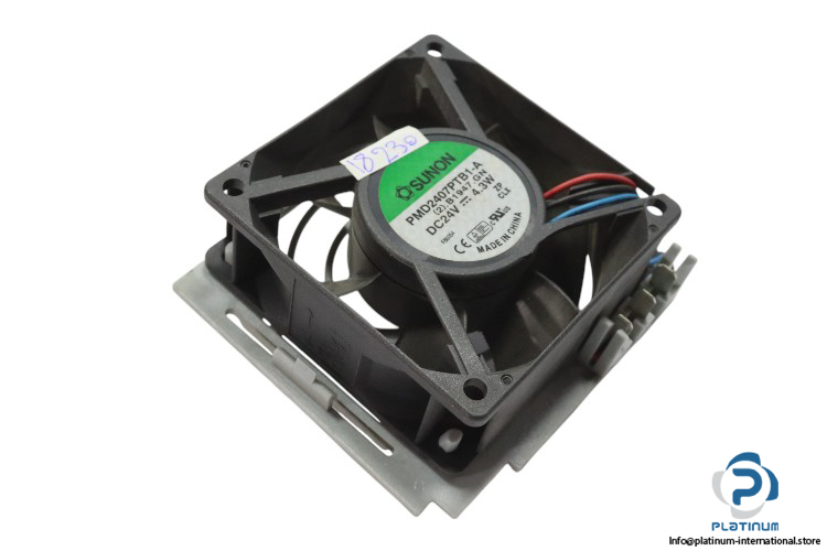 sunon-PMD2407PTB1-A-dc-brushless-fan-(used)