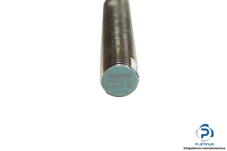 siemens-3RG4012-3GB00-proximity-switch-sensor-(used)-1
