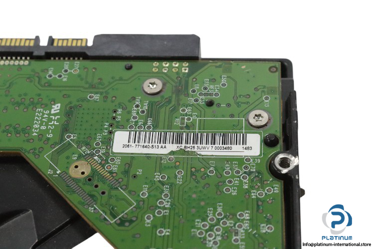 western-digital-WD3200AAKX-083CA0-desktop-hard-drive-(used)-2