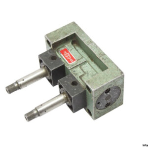 numatics-AV7DM4H-double-solenoid-valve-(used)