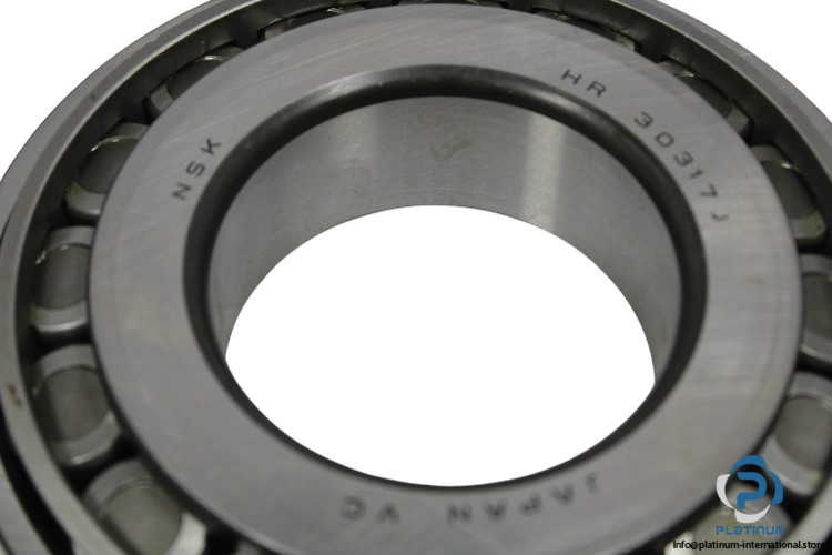 nsk-HR-30317J-tapered-roller-bearing-new-1